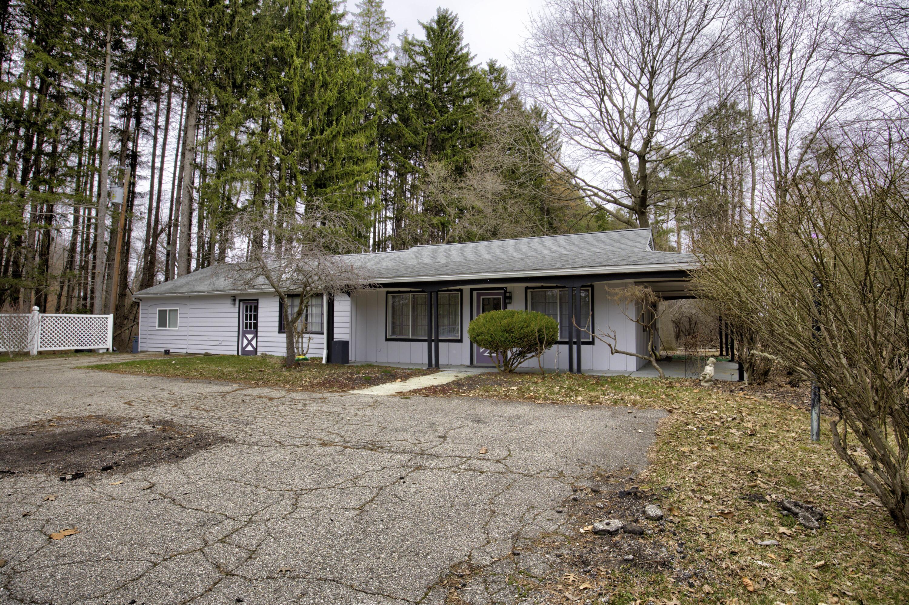 4491 South Jackson Road Jackson, MI 49203 - Photo 2 of 77 AQ1A4704_5_6