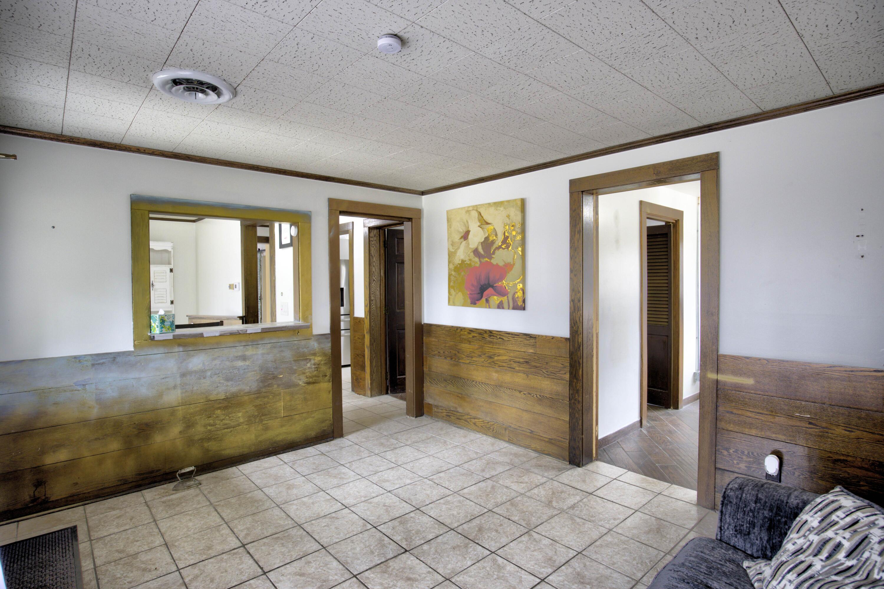 4491 South Jackson Road Jackson, MI 49203 - Photo 6 of 77 AQ1A4542_3_4