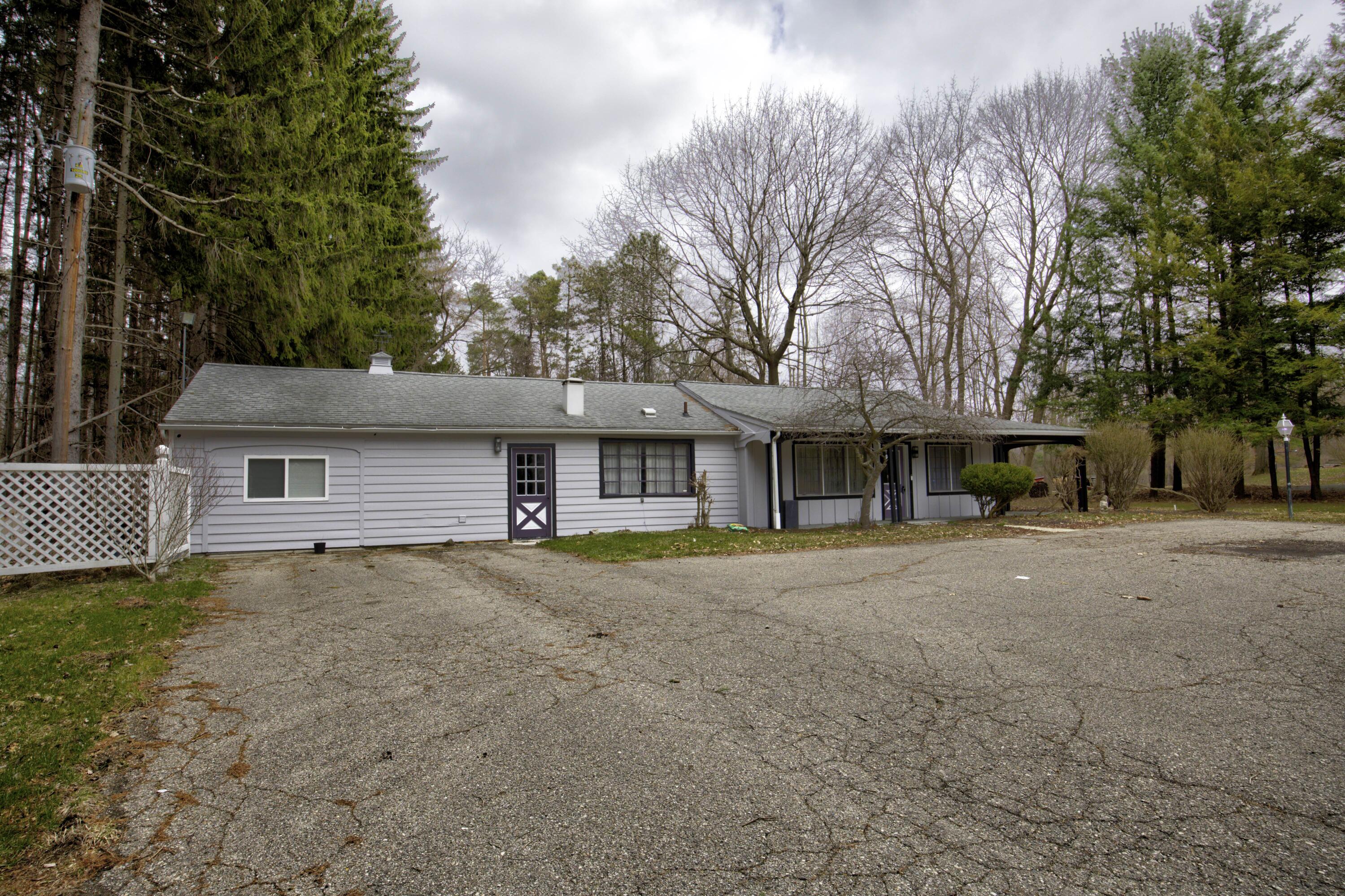 4491 South Jackson Road Jackson, MI 49203 - Photo 63 of 77 AQ1A4716_7_8