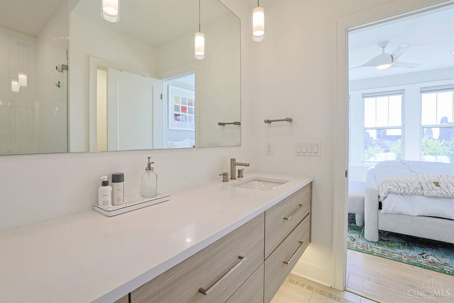 406 Boal Street Cincinnati, OH 45202 - Photo 26 of 70 Gallery Image 26