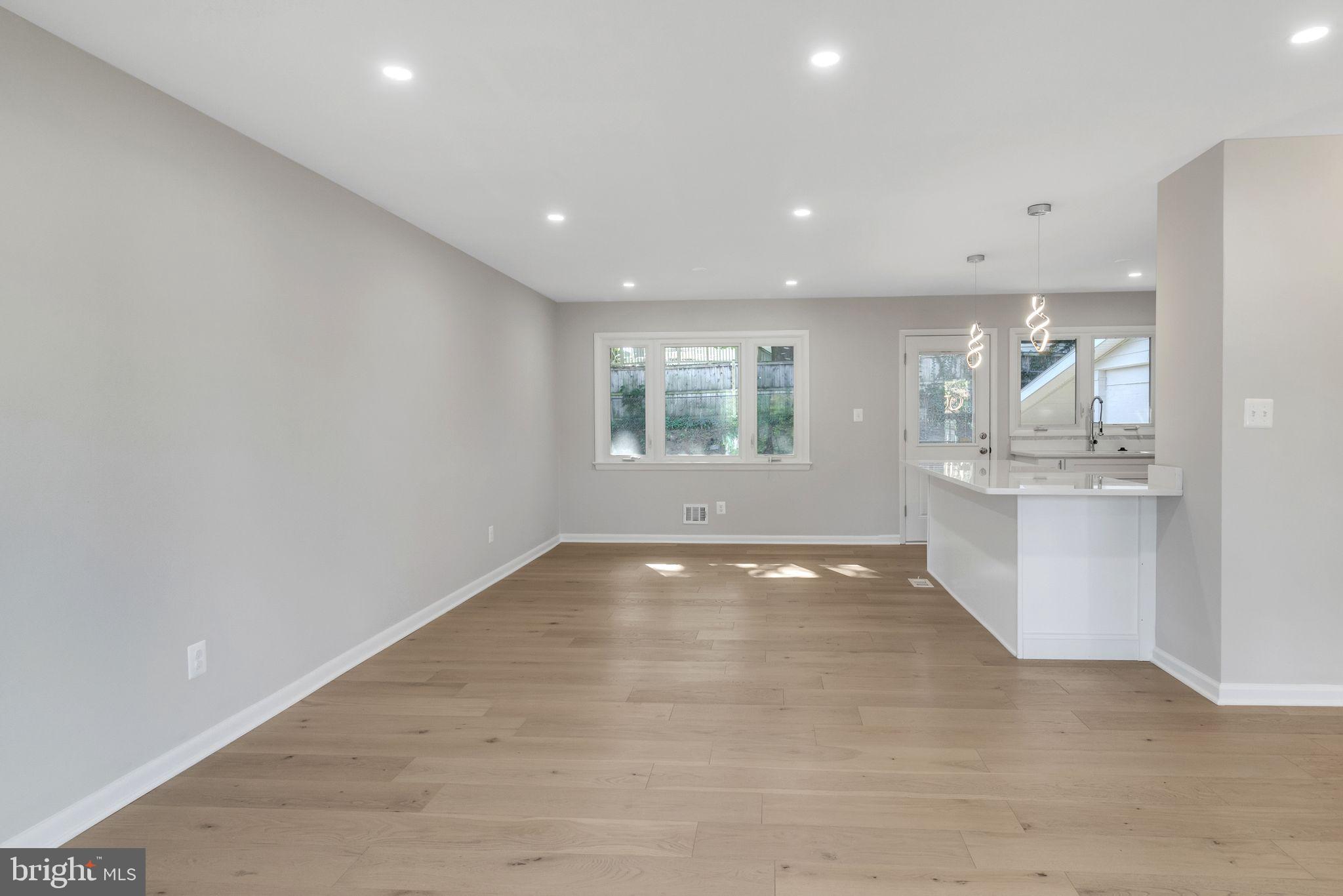 5900 Greentree Road Bethesda, MD 20817 - Photo 17 of 48 Gallery Image 17