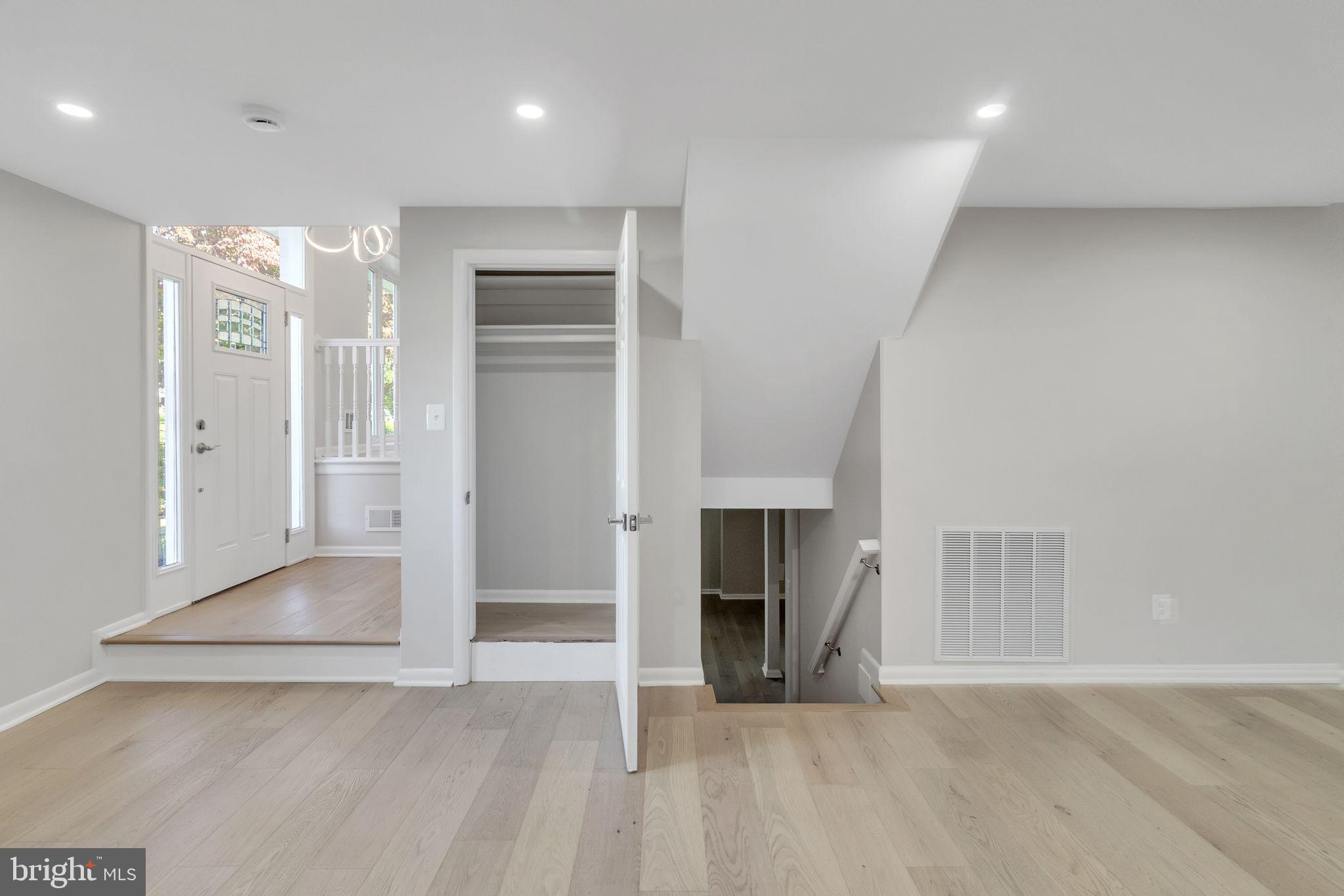 5900 Greentree Road Bethesda, MD 20817 - Photo 18 of 48 Gallery Image 18