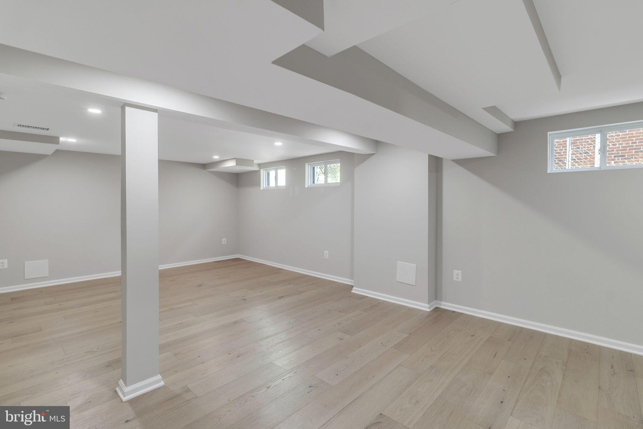 5900 Greentree Road Bethesda, MD 20817 - Photo 35 of 48 Gallery Image 35