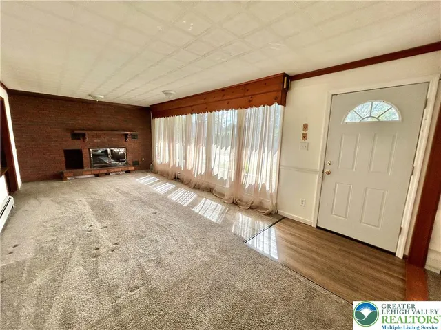 $1,875 | 1215 Turtzo Boulevard, Bangor, PA 18013