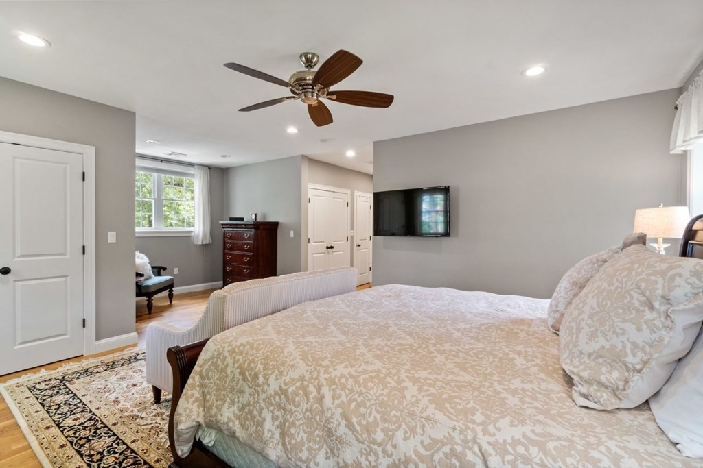 165 Meadowbrook Road Needham, MA 02492 - Photo 18 of 34