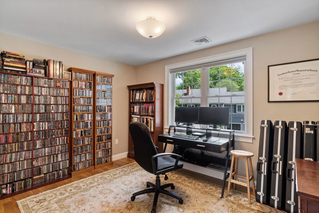 165 Meadowbrook Road Needham, MA 02492 - Photo 23 of 34