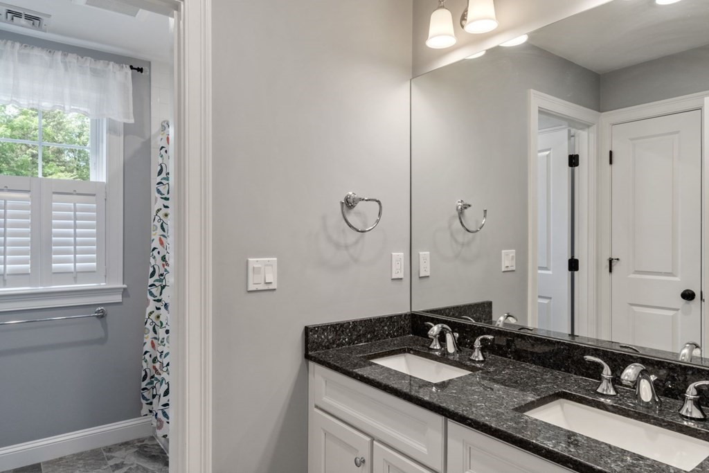 165 Meadowbrook Road Needham, MA 02492 - Photo 24 of 34