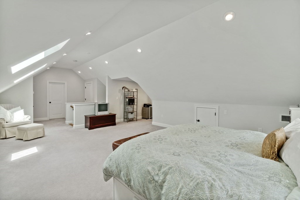 165 Meadowbrook Road Needham, MA 02492 - Photo 26 of 34