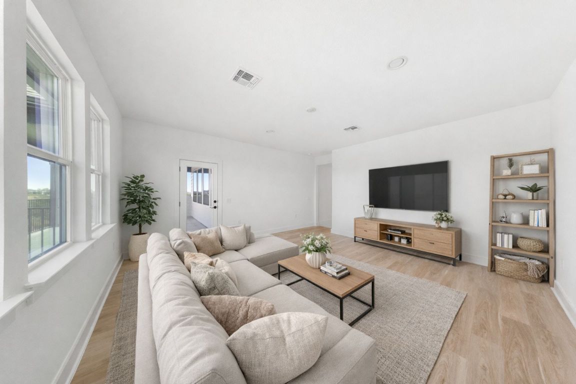 8700 Olmsted Way Austin, TX 78744 - Photo 33 of 40