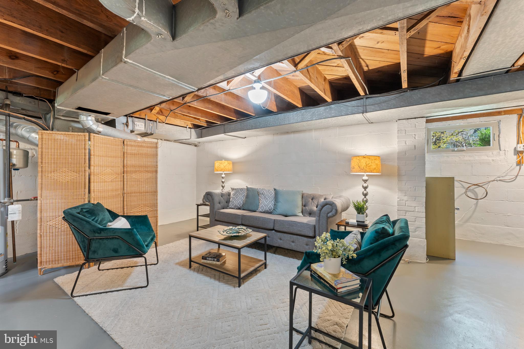 9906 Rogart Road Silver Spring, MD 20901 - Photo 45 of 68 a outdoor living space with furniture