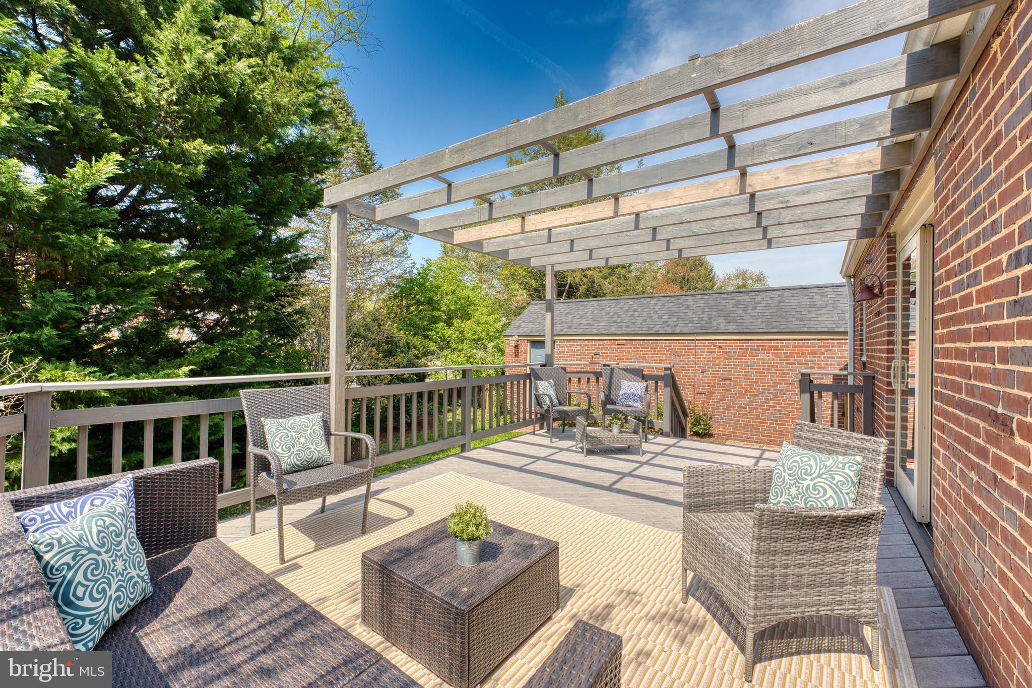 9906 Rogart Road Silver Spring, MD 20901 - Photo 56 of 68 Deck