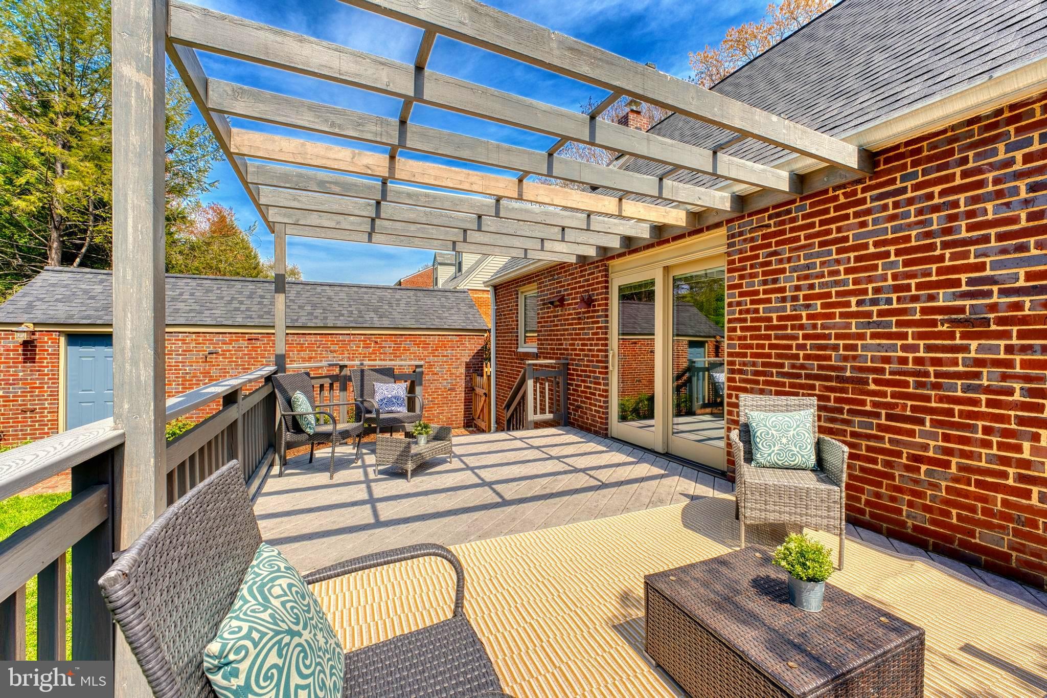 9906 Rogart Road Silver Spring, MD 20901 - Photo 57 of 68 Deck