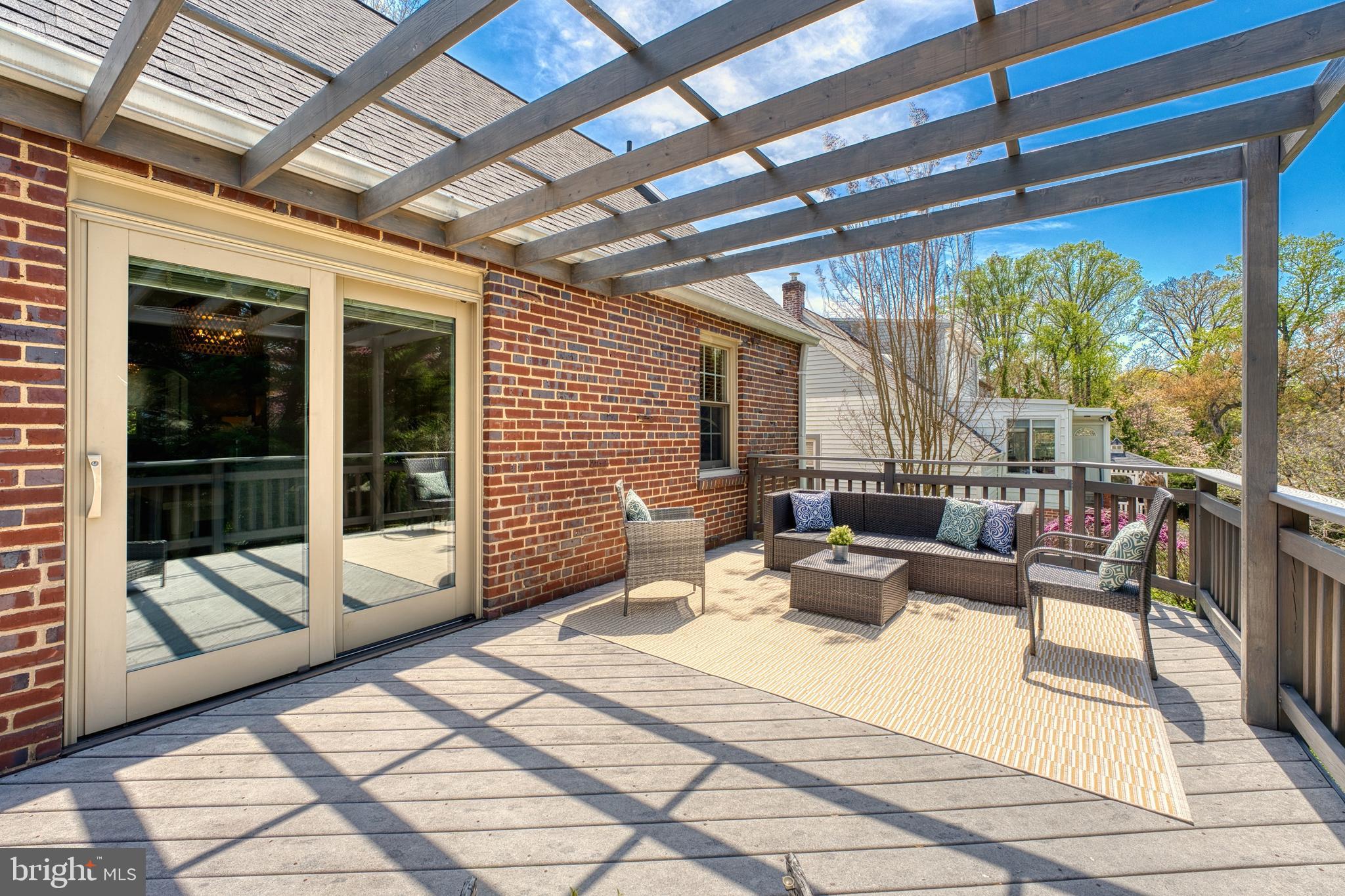 9906 Rogart Road Silver Spring, MD 20901 - Photo 58 of 68 a outdoor space with lots of tables and chairs