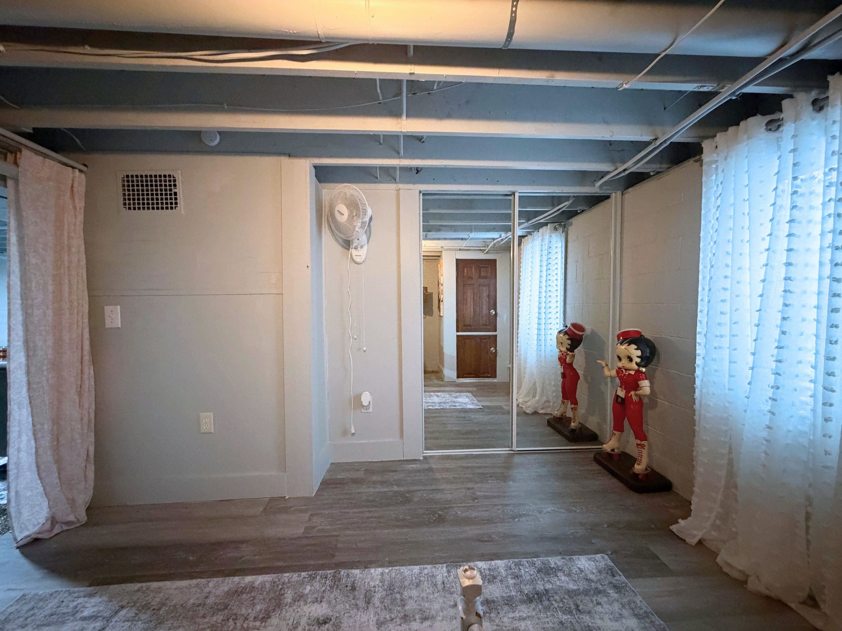 1079 West Moore Road Saginaw, MI 48601 - Photo 33 of 63 50211118-15a6dd51-39e9-41b4-b02b-4c9a2a5038ec.JPG