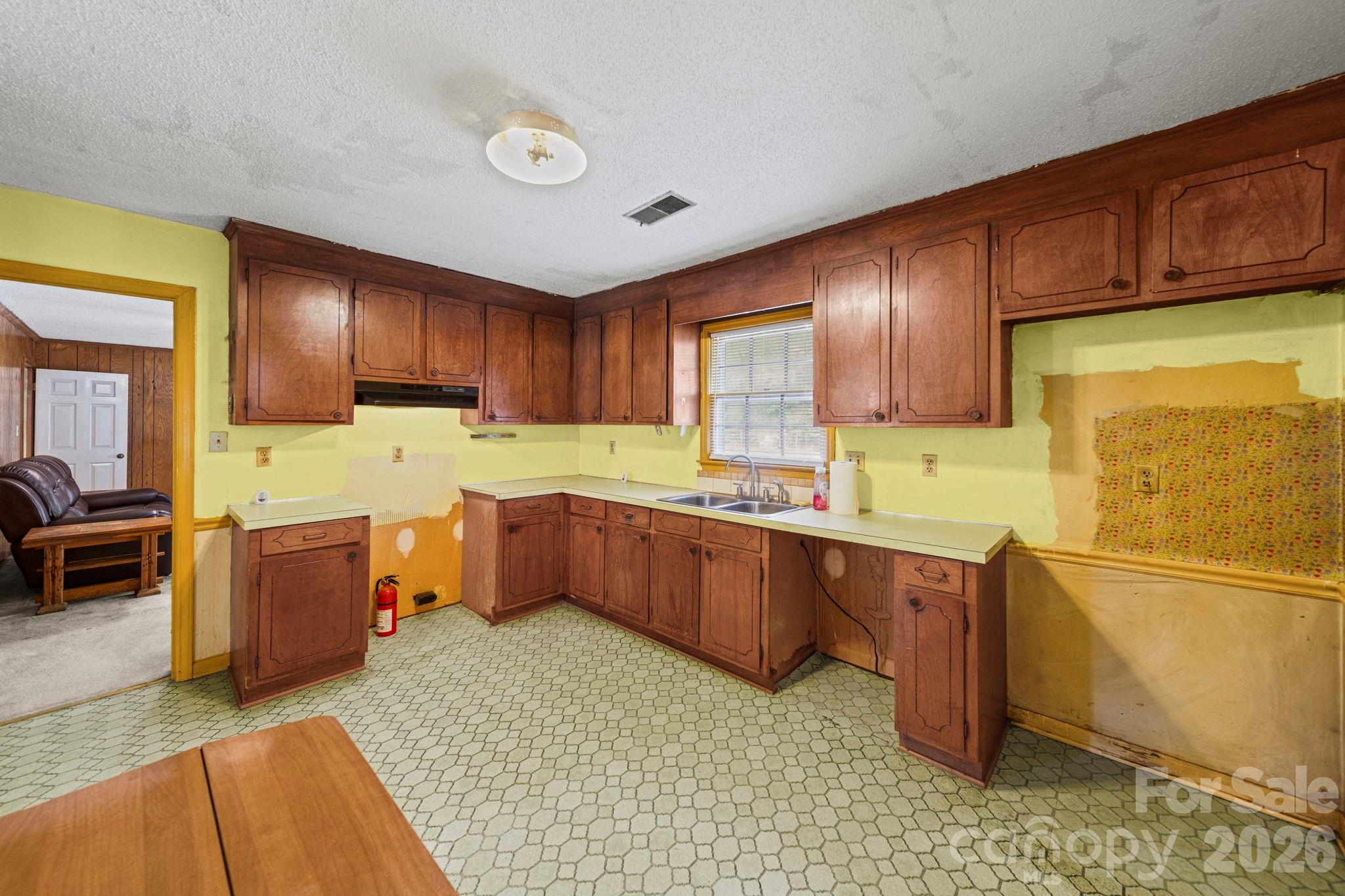 4510 Springview Drive Monroe, NC 28112 - Photo 6 of 36