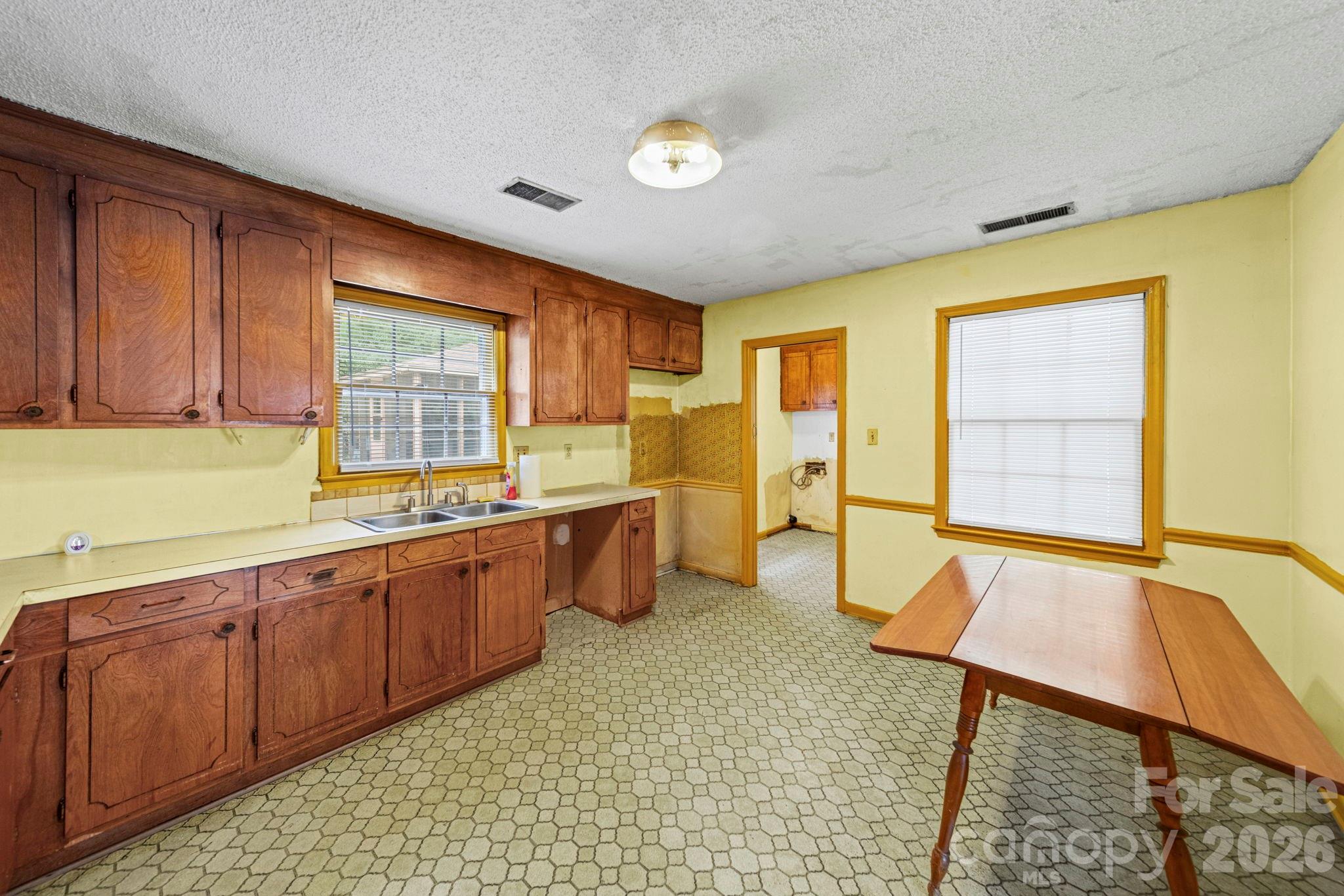 4510 Springview Drive Monroe, NC 28112 - Photo 7 of 36