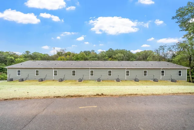 $189,000 | 329 Cedar Court, Unit B, Clarksville, TN 37042