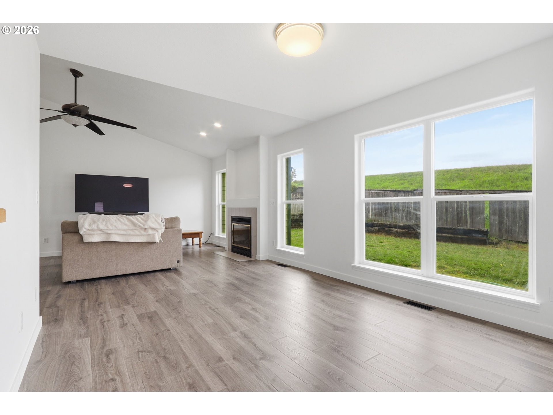 5535 Northwest Jackson Street Camas, WA 98607 - Photo 5 of 22