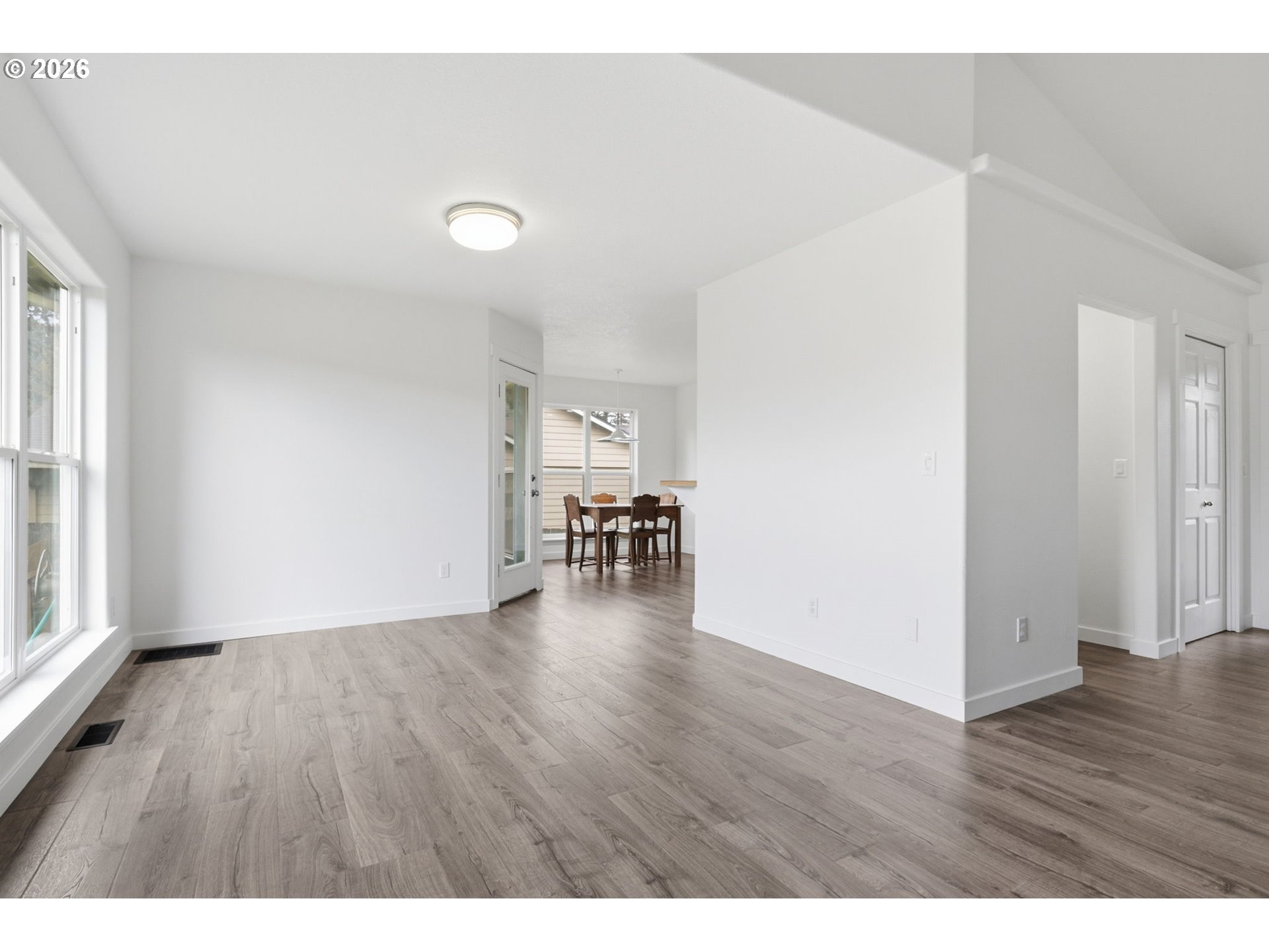 5535 Northwest Jackson Street Camas, WA 98607 - Photo 6 of 22