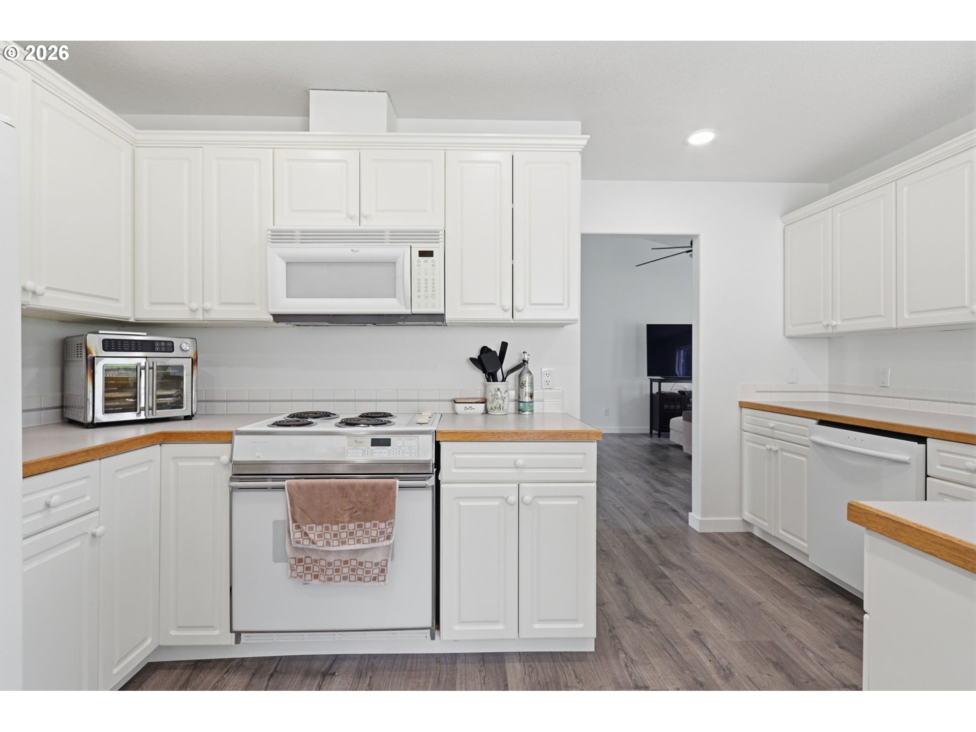 5535 Northwest Jackson Street Camas, WA 98607 - Photo 10 of 22