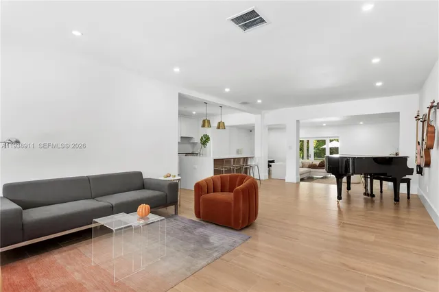 $11,000 | 7825 Southwest 72nd Avenue, Miami, FL 33143