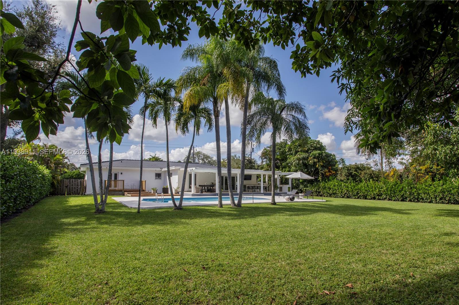7825 Southwest 72nd Avenue Miami, FL 33143 - Photo 25 of 30 a view of a park with palm trees