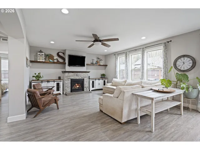 $825,000 | 9508 Northeast 163rd Avenue, Vancouver, WA 98682