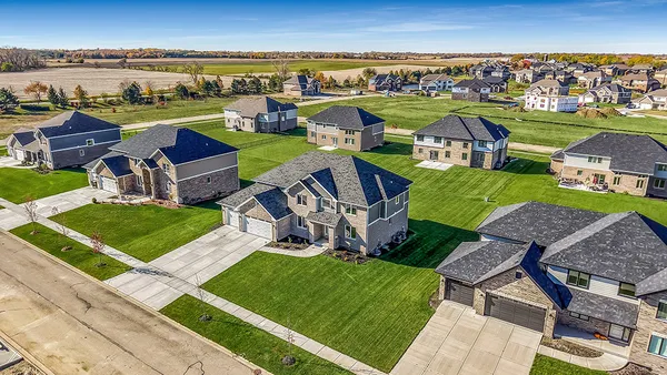 $759,900 | 8022 Stanley Trail South, Frankfort, IL 60423