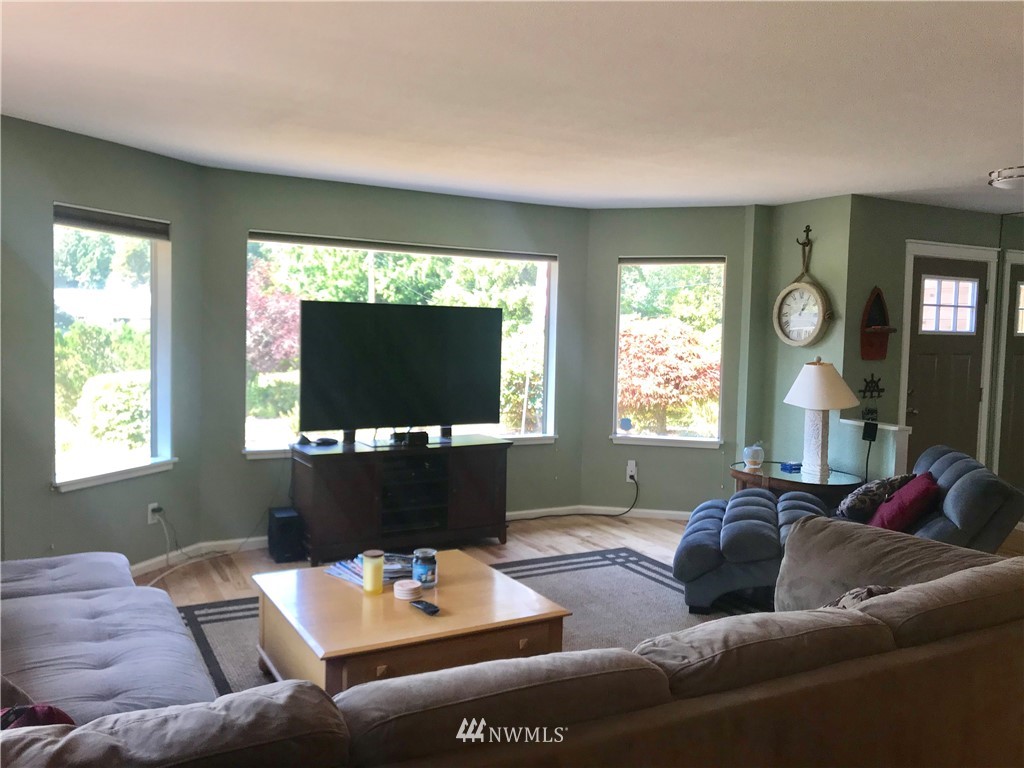 1367 Bulman Road Southeast Port Orchard, WA 98366 - Photo 15 of 25 Gallery Image 15
