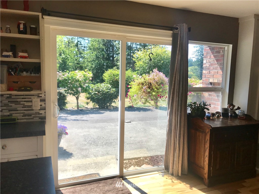 1367 Bulman Road Southeast Port Orchard, WA 98366 - Photo 17 of 25 Gallery Image 17