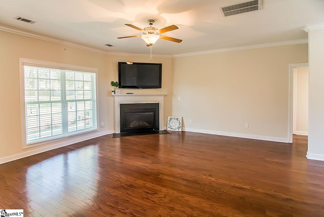18 Belgian Blue Way Fountain Inn, SC 29644 - Photo 8 of 36 Gallery Image 8