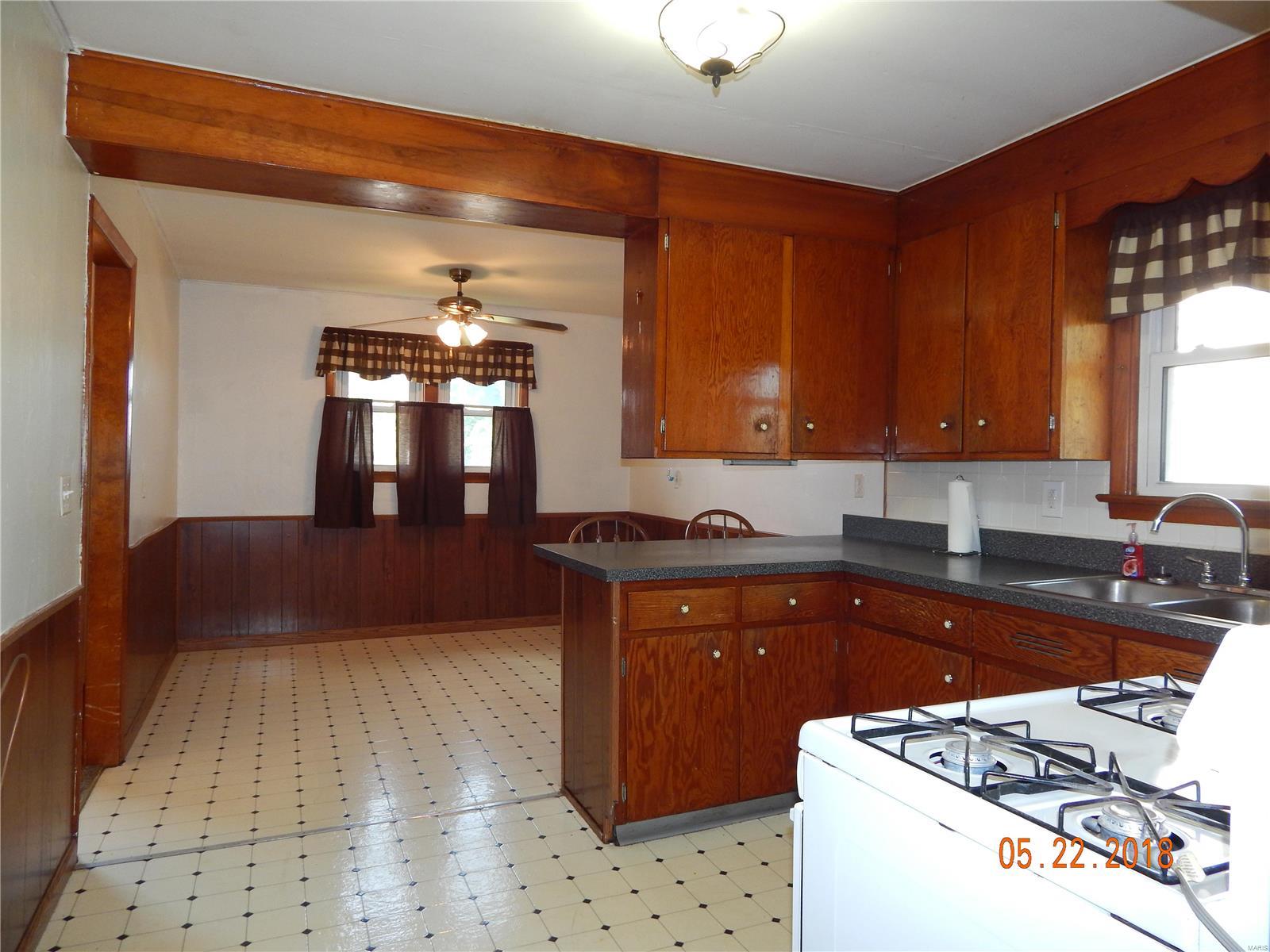 12 East 2nd Street Ruma, IL 62278 - Photo 14 of 38