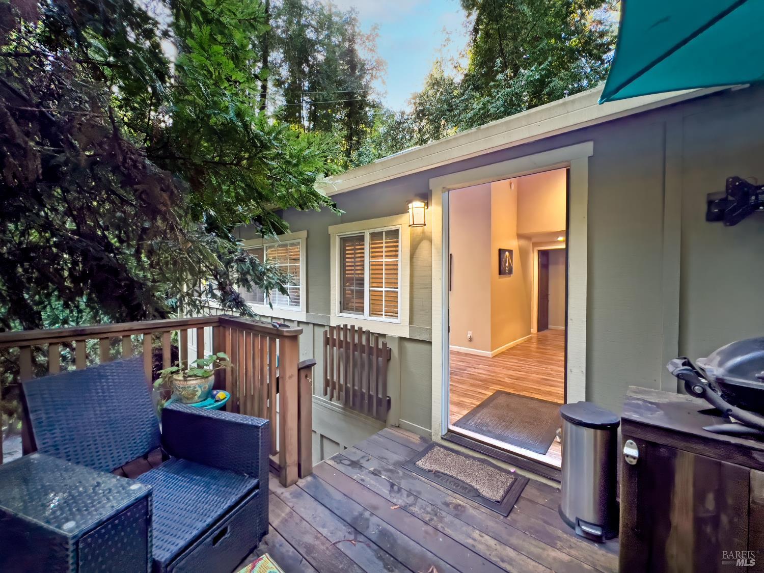 14707 Willow Road Guerneville, CA 95446 - Photo 2 of 28