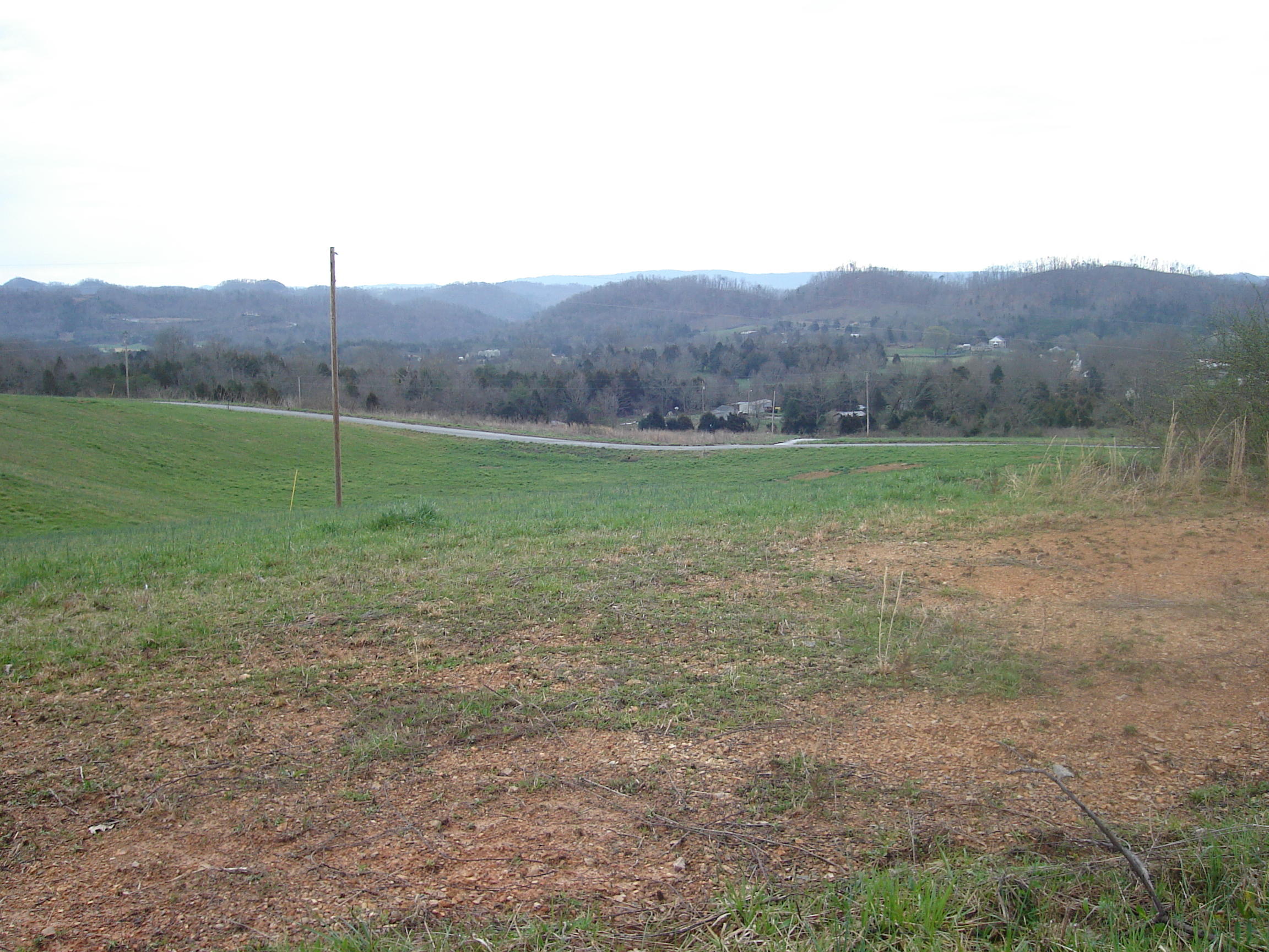 28 Perkey Road Tazewell, TN 37879 - Photo 2 of 2 DSC00609