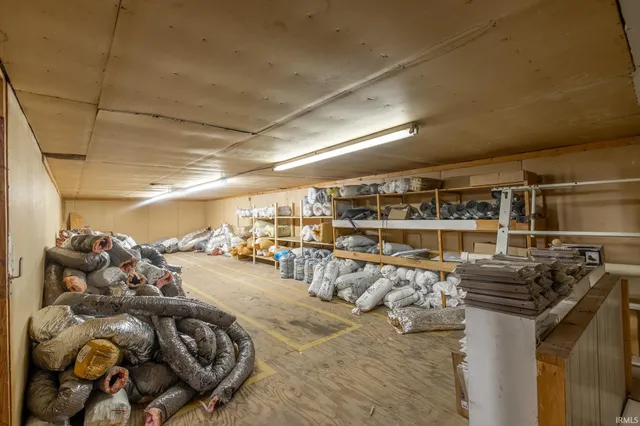 $325,000 | 701-705 I Street, Bedford, IN 47421