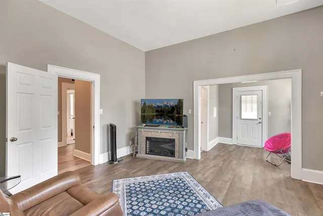 $275,000 | 110 West Woodside Circle, Liberty, SC 29657