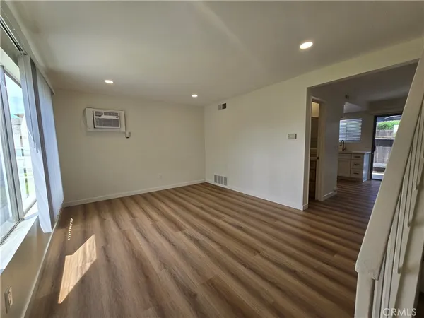 $2,800 | 160 Greentree Lane, La Habra, CA 90631