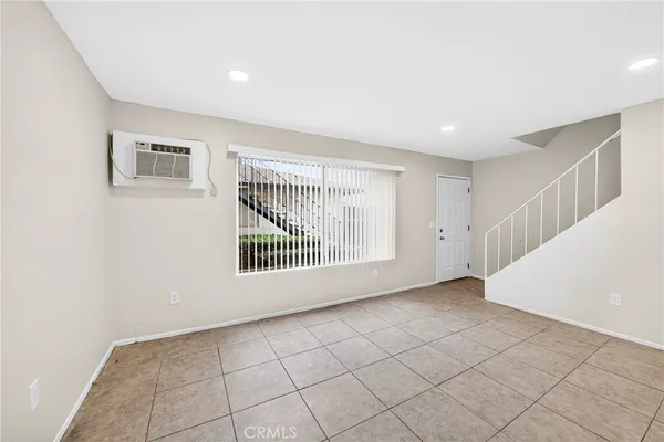 $2,800 | 160 Greentree Lane, La Habra, CA 90631