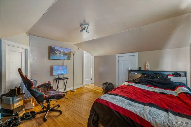 $195,000 | 15 Chopin Place, Cheektowaga, NY 14211