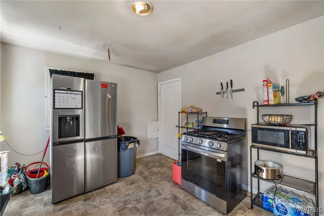 $195,000 | 15 Chopin Place, Cheektowaga, NY 14211