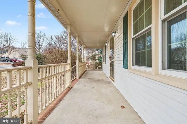 $2,400 | 5306 Leavells Crossing Drive, Fredericksburg, VA 22407