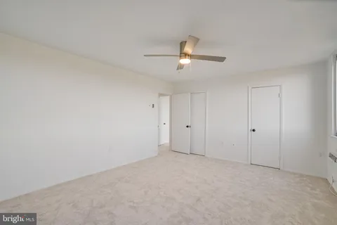 $280,000 | 3245 Rio Drive, Unit 901, Falls Church, VA 22041