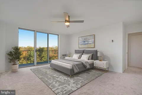 $280,000 | 3245 Rio Drive, Unit 901, Falls Church, VA 22041