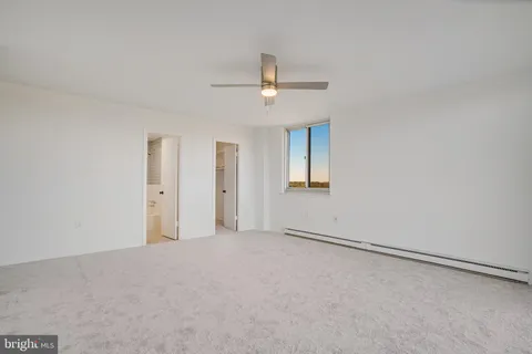 $280,000 | 3245 Rio Drive, Unit 901, Falls Church, VA 22041