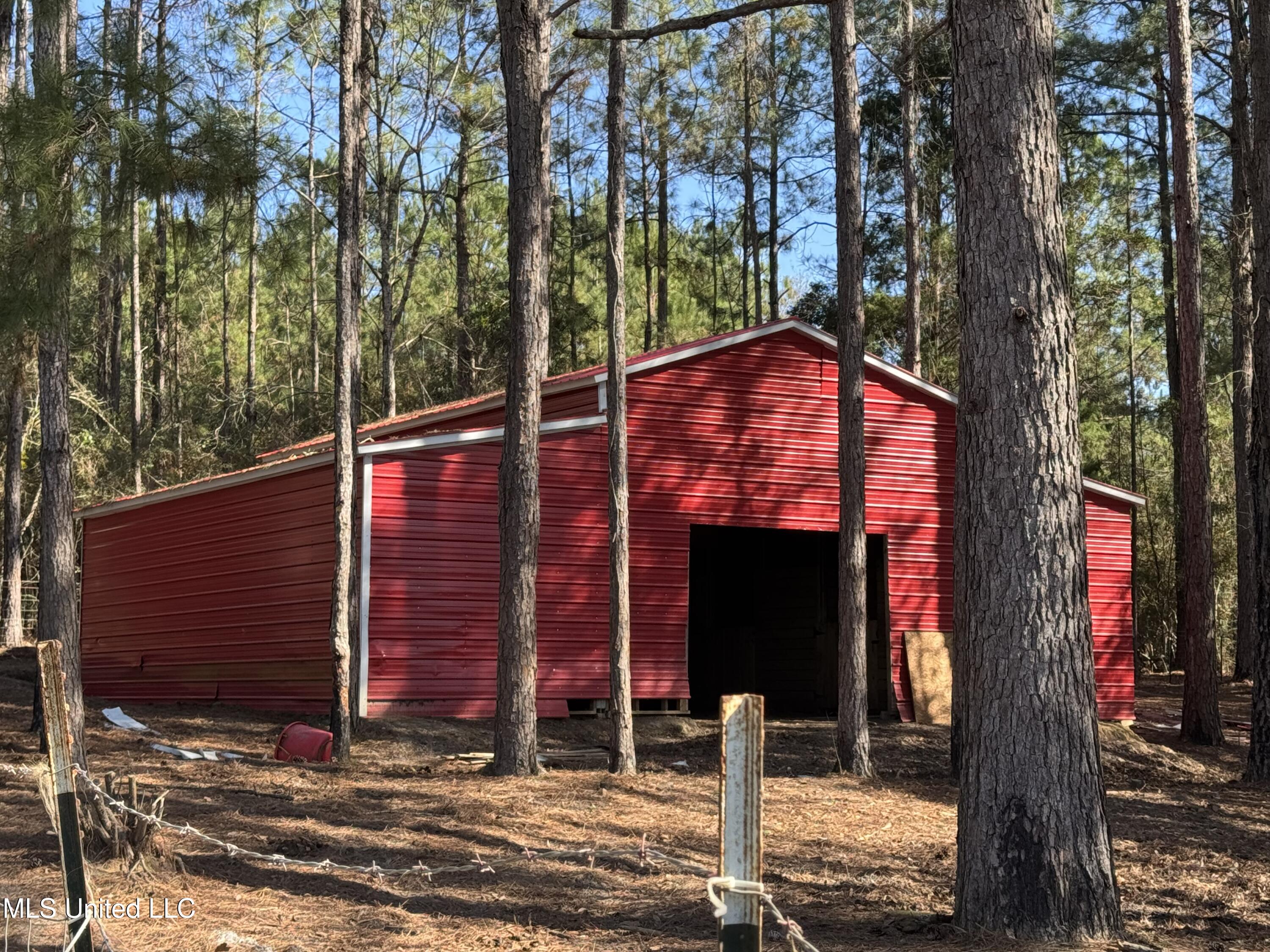 12876 Indian Springs Road Picayune, MS 39466 - Photo 34 of 39 IMG_6003