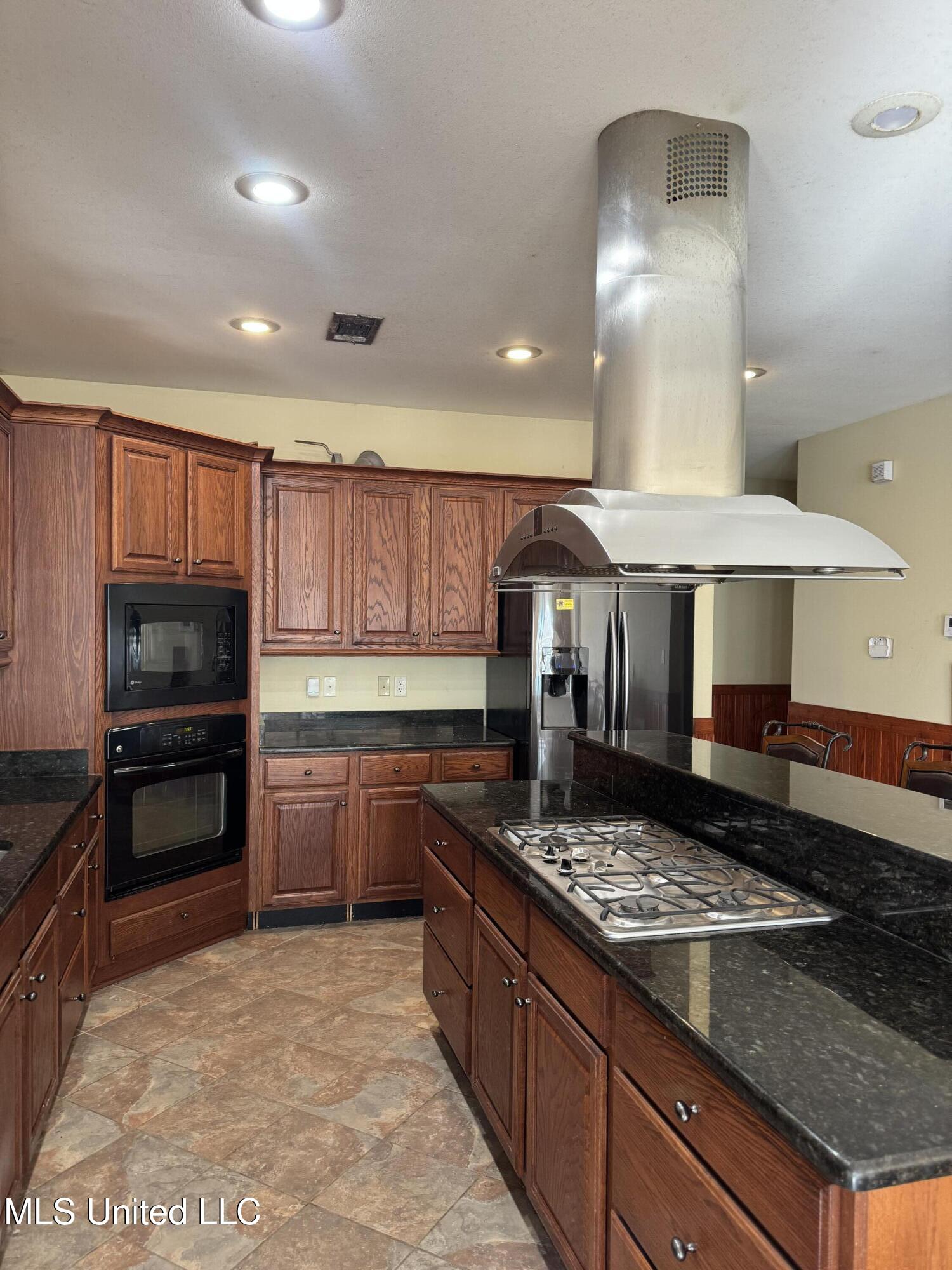 12876 Indian Springs Road Picayune, MS 39466 - Photo 10 of 39 IMG_5983