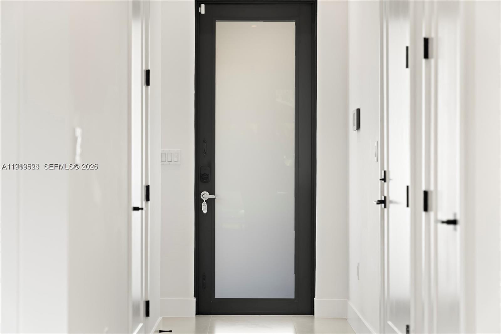 7771 Southwest 99th Street Miami, FL 33156 - Photo 25 of 33 a view of a bathroom