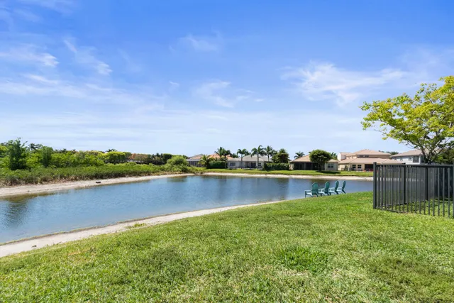 $1,300,000 | 2376 Merriweather Way, Wellington, FL 33414