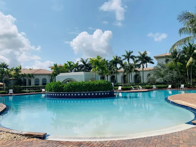 $1,300,000 | 2376 Merriweather Way, Wellington, FL 33414