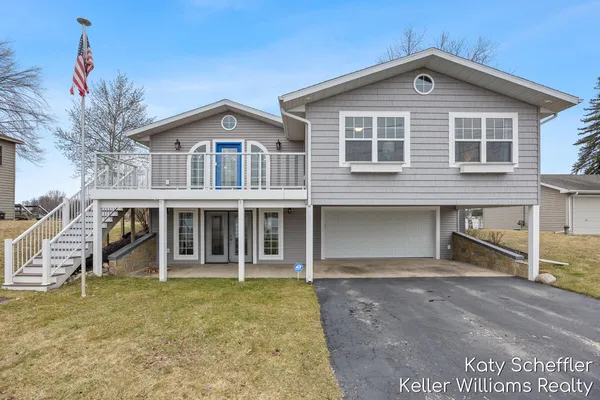 $875,000 | 7896 Bay Meadow, Stanwood, MI 49346
